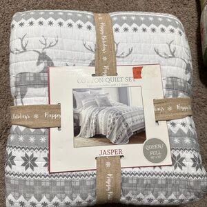 Jasper Gray and White Cotton Quilt Set
